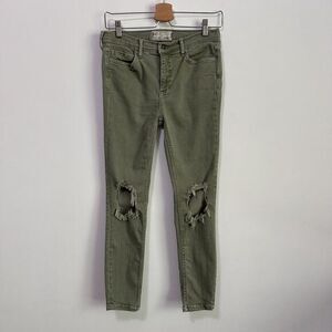 Free People Skinny Jeans 27 Army Green Denim Destroyed Knee Casual‎ Boho Pants
